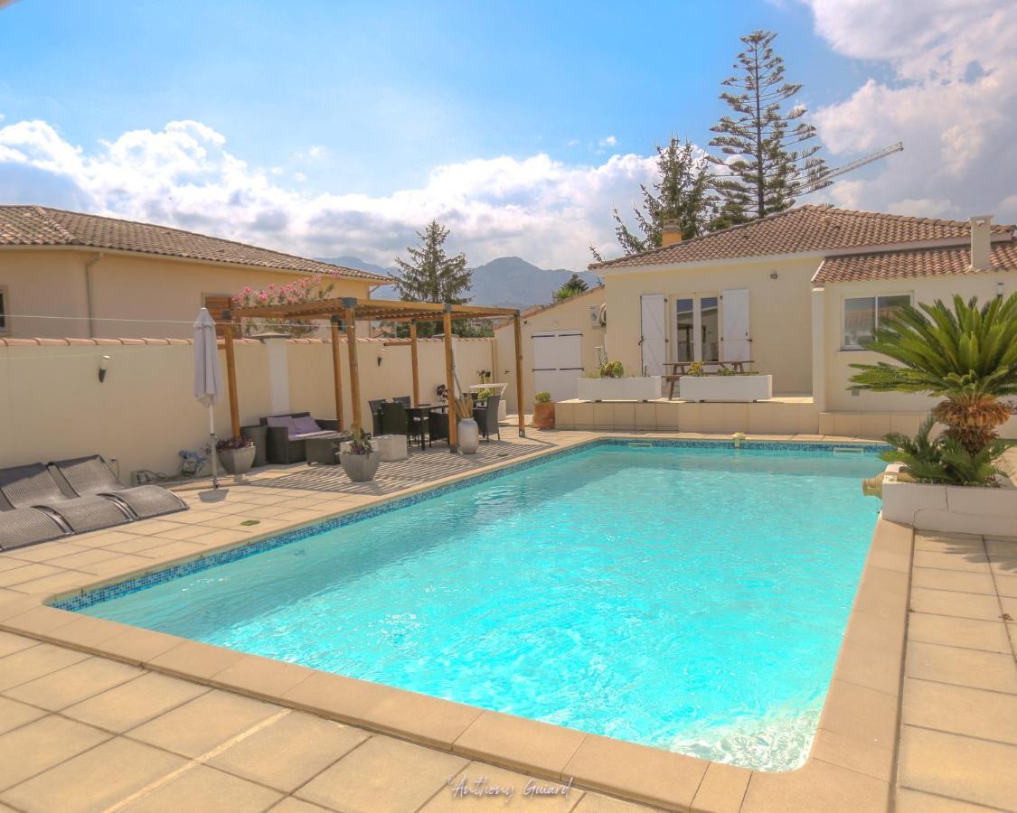 Residence Mari Folelli Екстер'єр фото