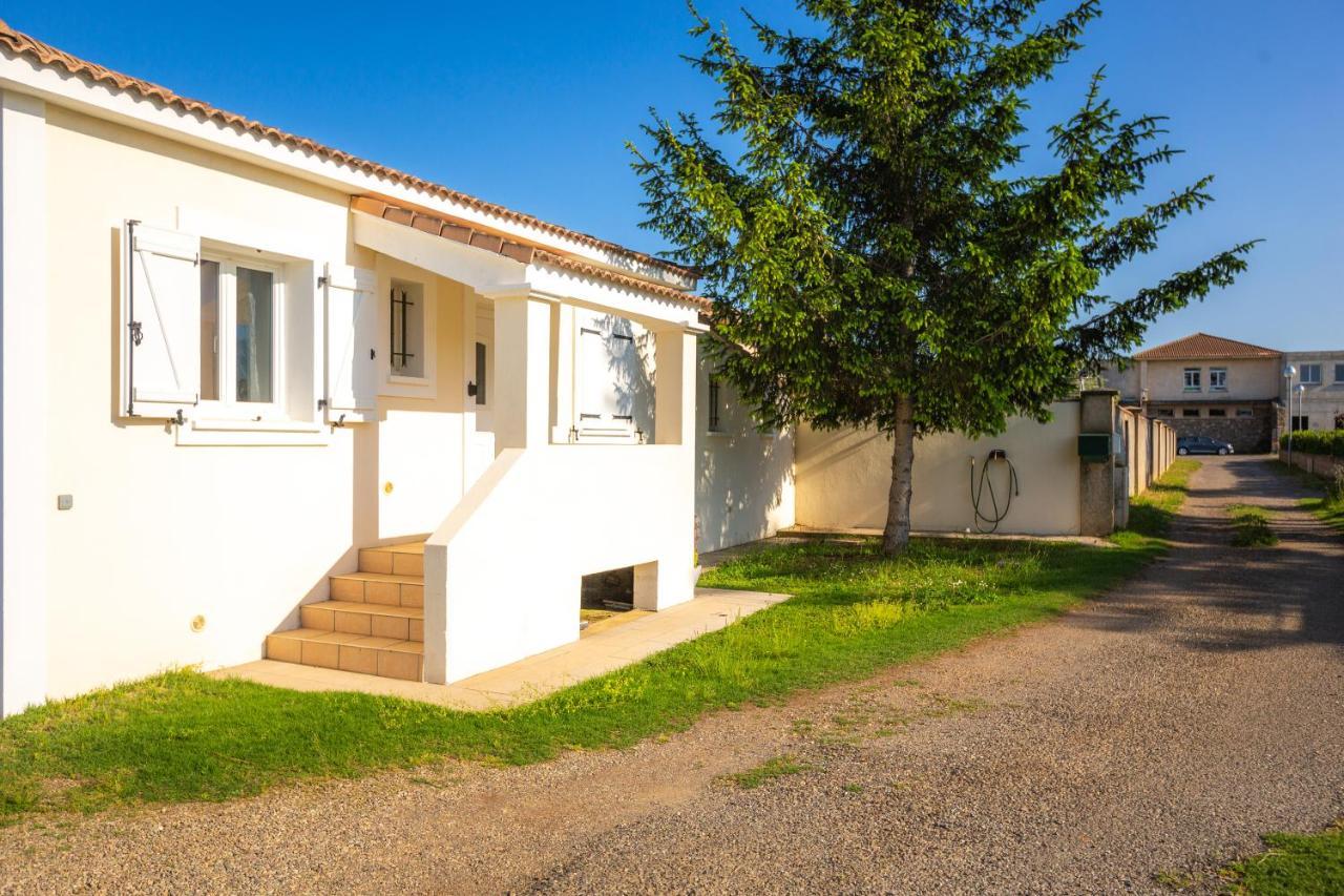 Residence Mari Folelli Екстер'єр фото