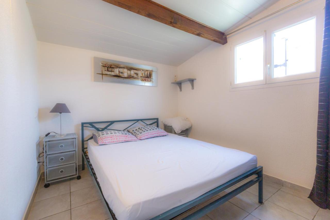 Residence Mari Folelli Екстер'єр фото